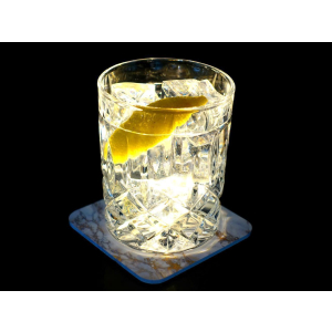 INTERLUXE leuchtende LED Getränkeuntersetzer - Marmor-Optik (platin) - Untersetzer mit Licht für Cocktails, Champagner, Sekt, Longdrinks