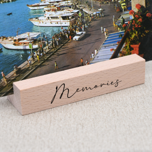 Interluxe Kartenhalter - Memories -  Grußkartenhalter mit Spruch Erinnerung  Fotohalter Kartenständer Tischkartenhalter aus Holz